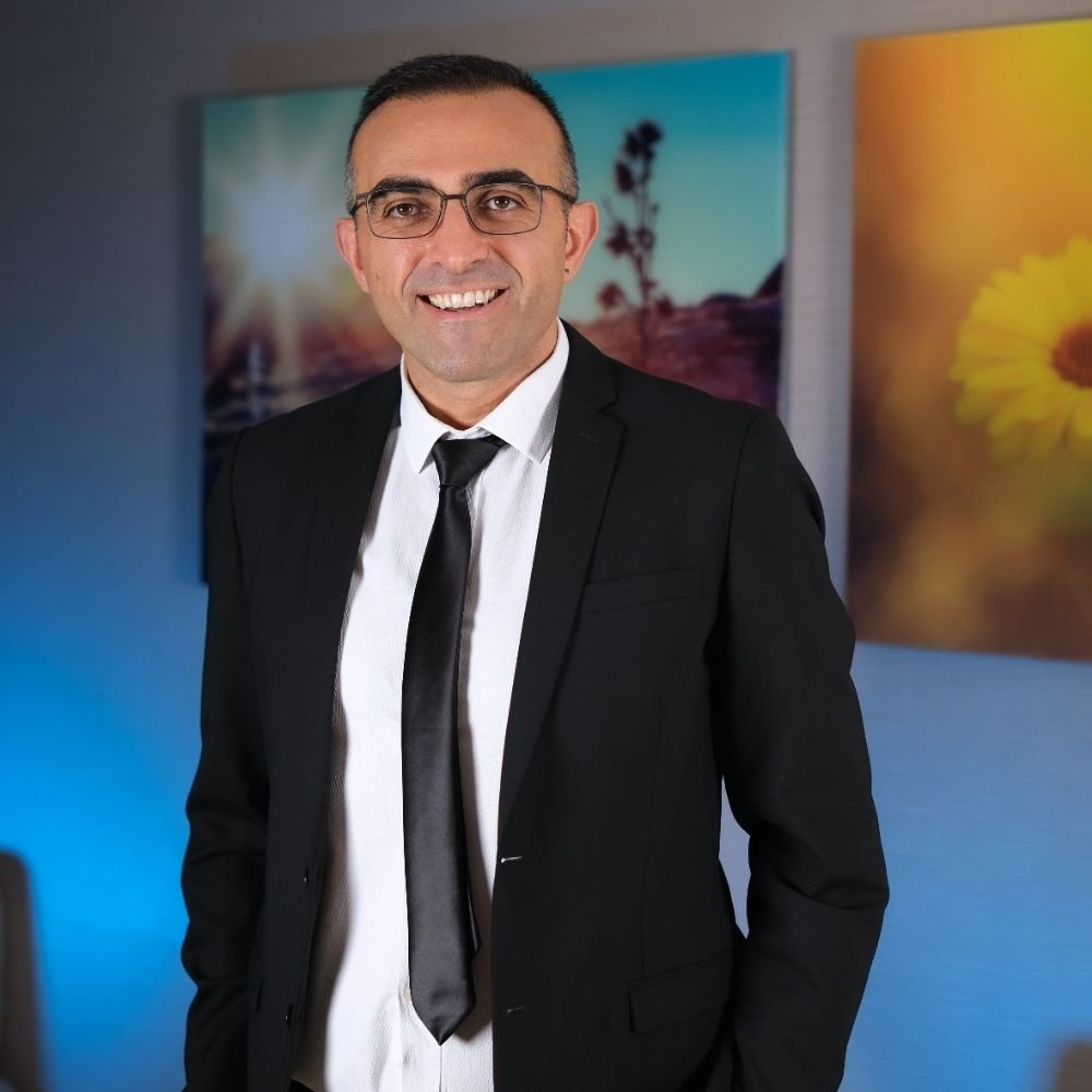 Dr. Murat Benzer — Rhinoplasty Surgeon in Istanbul